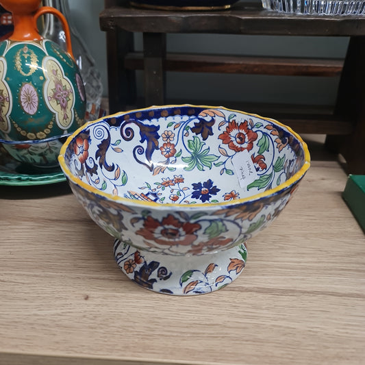 19th Century ironstone japan pattern bowl with foot- Minton style 1840