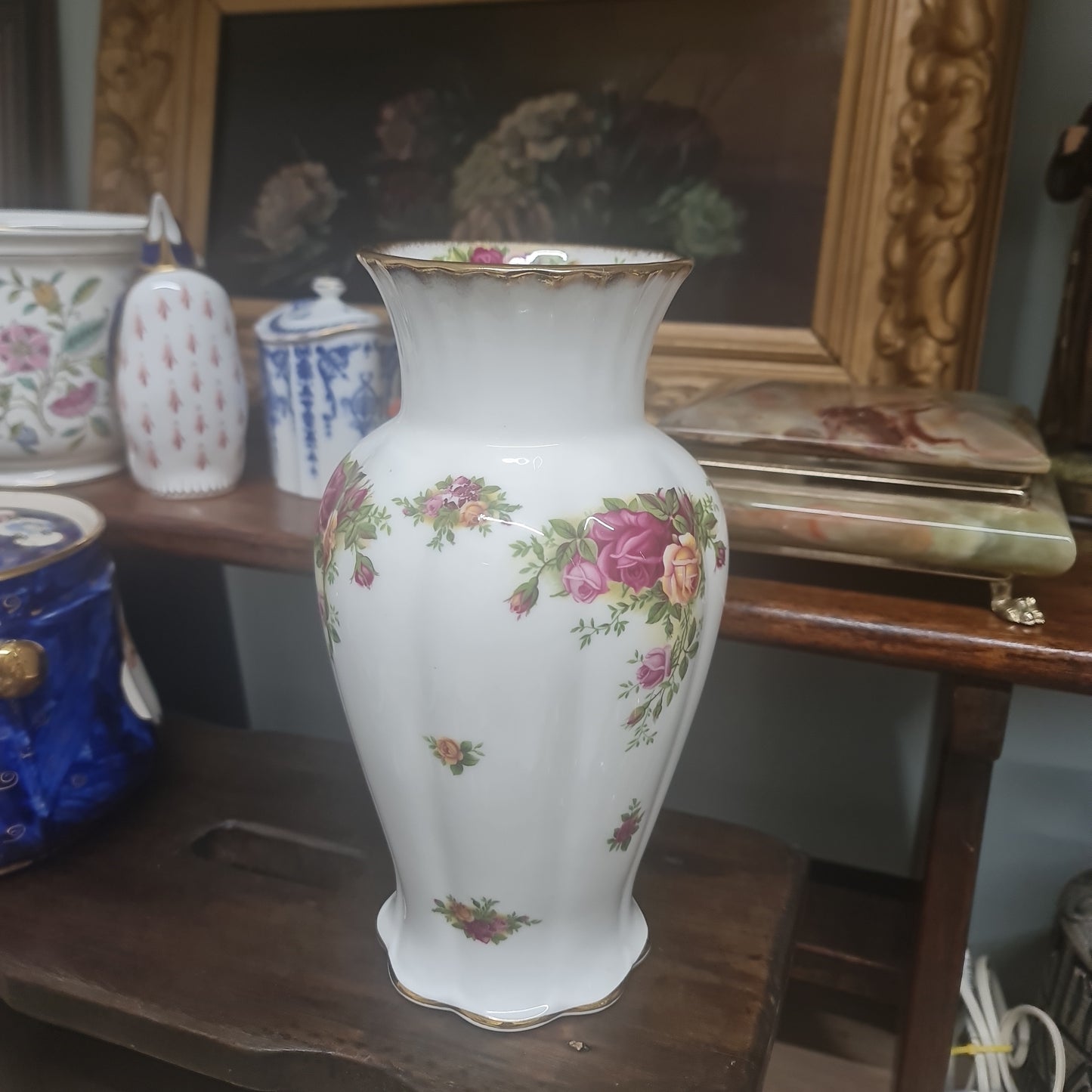 Royal Albert Old Coubtry Rose tall Vase