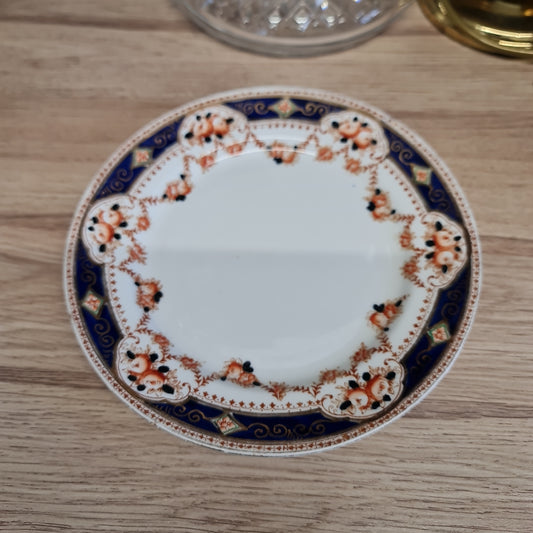 Vintage Handpainted imari plate