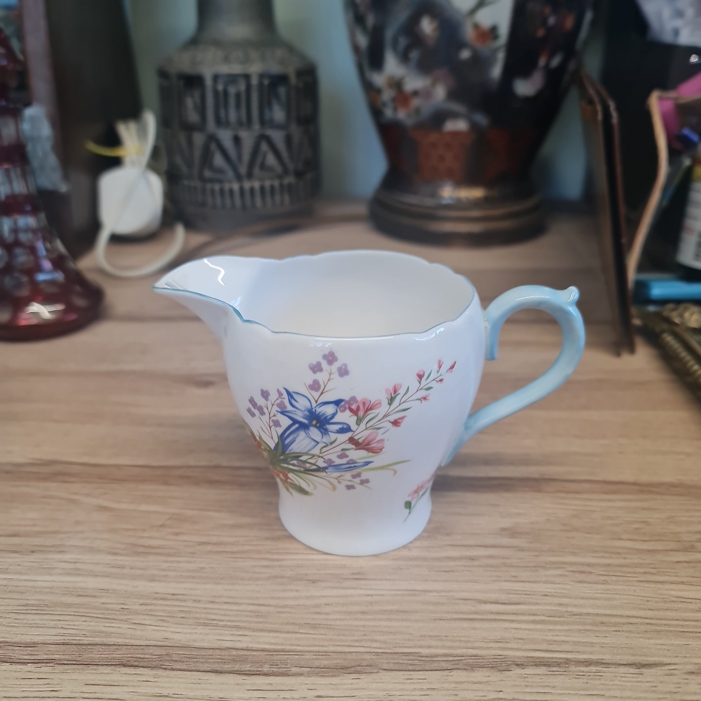 Shelley wild flower milk jug