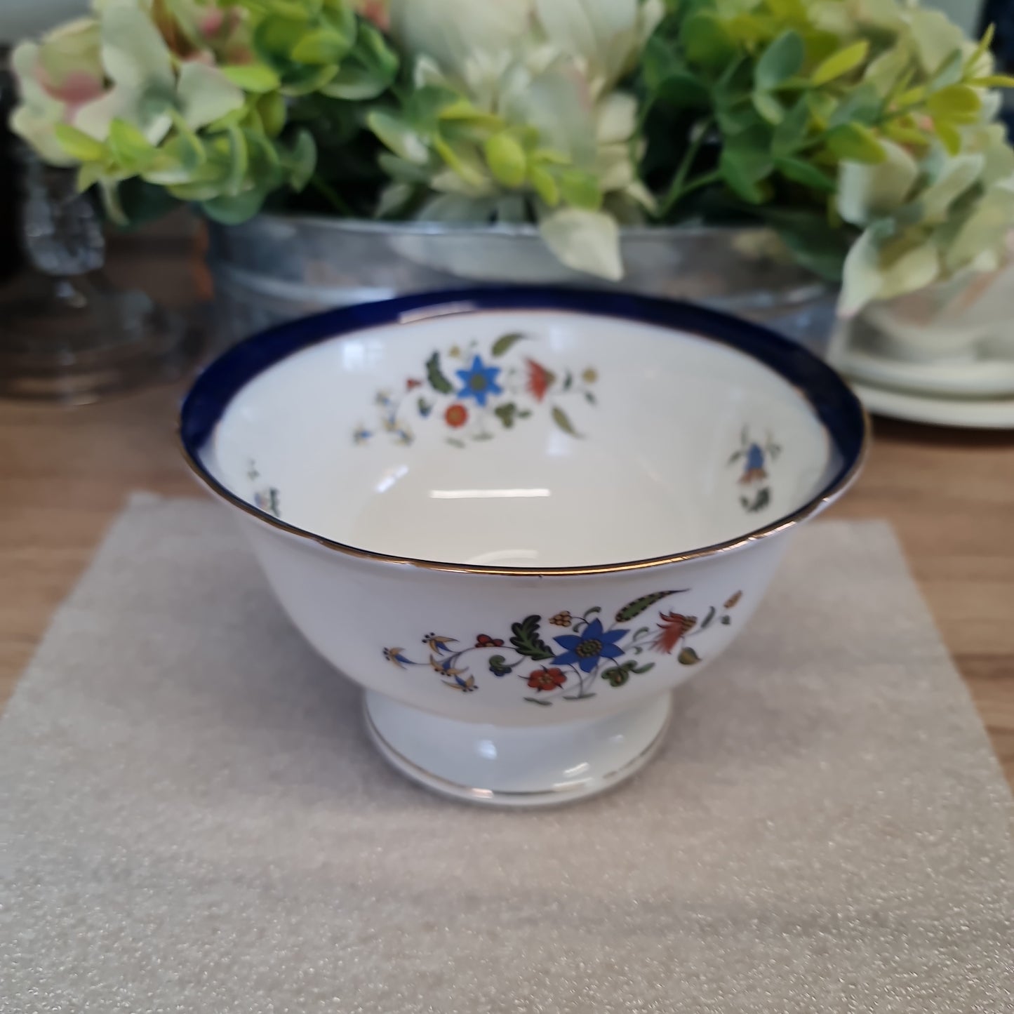 Rare Shelley fine bone china bowl