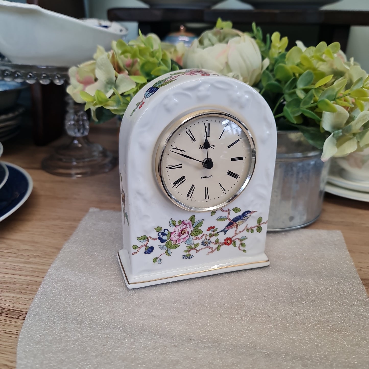 Anysley Pembroke table clock