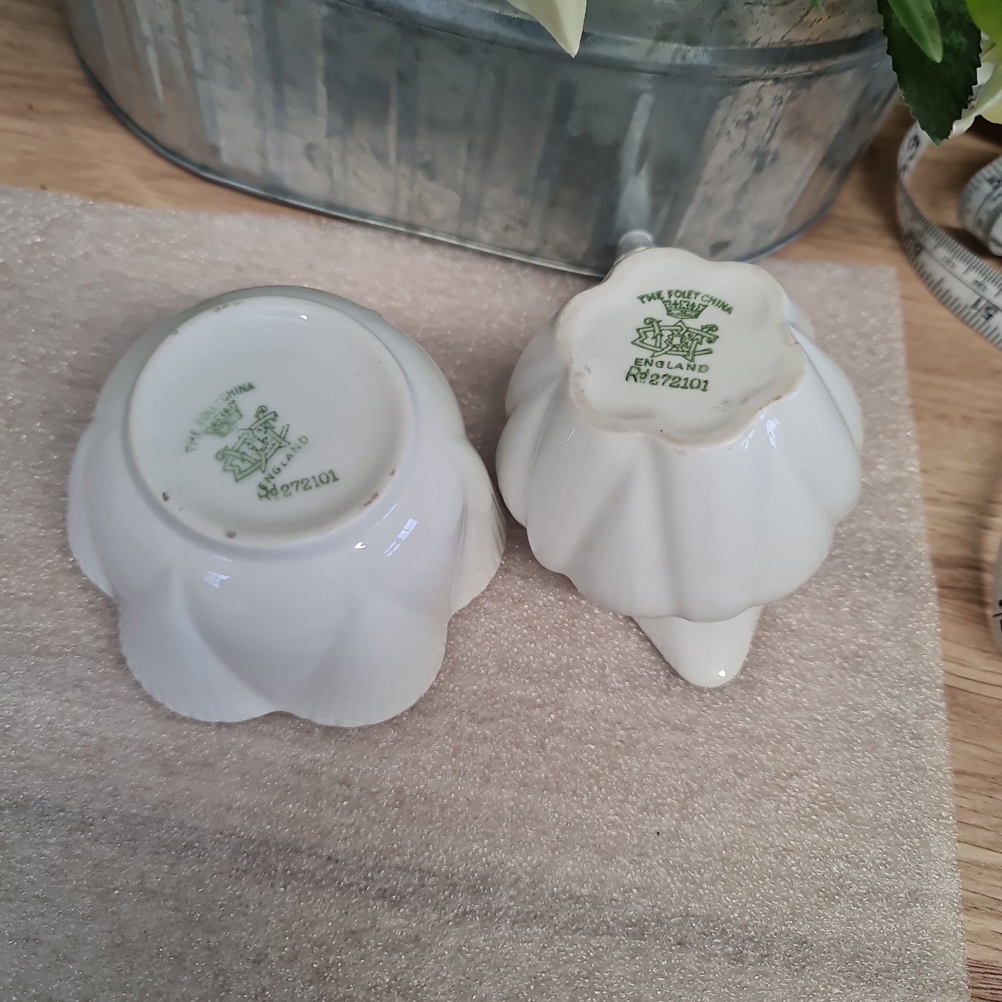 Rare Foley milk jug and sugar bowl