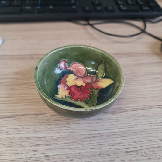 Antique Moor croft small bowl