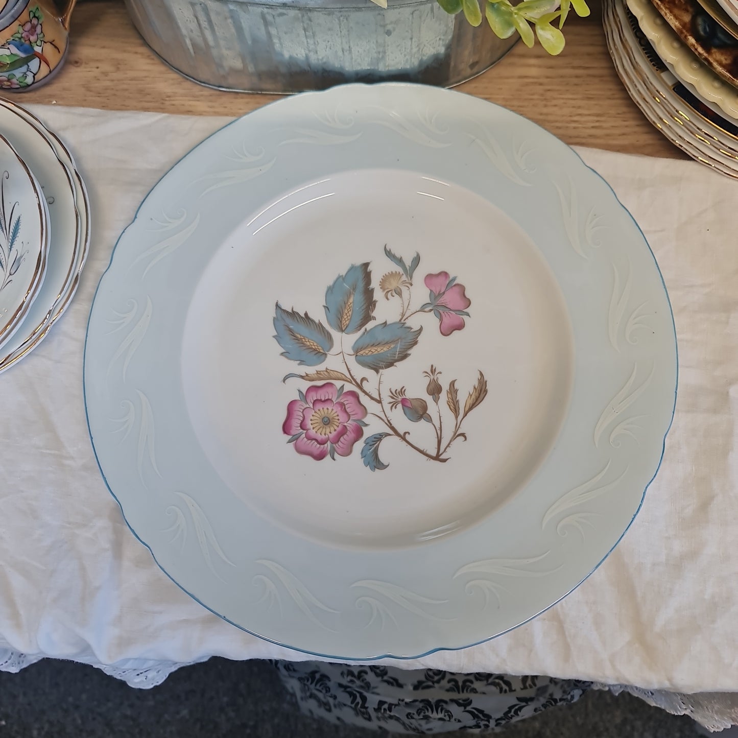 Gorgeous Vintage Shelley dinner plate