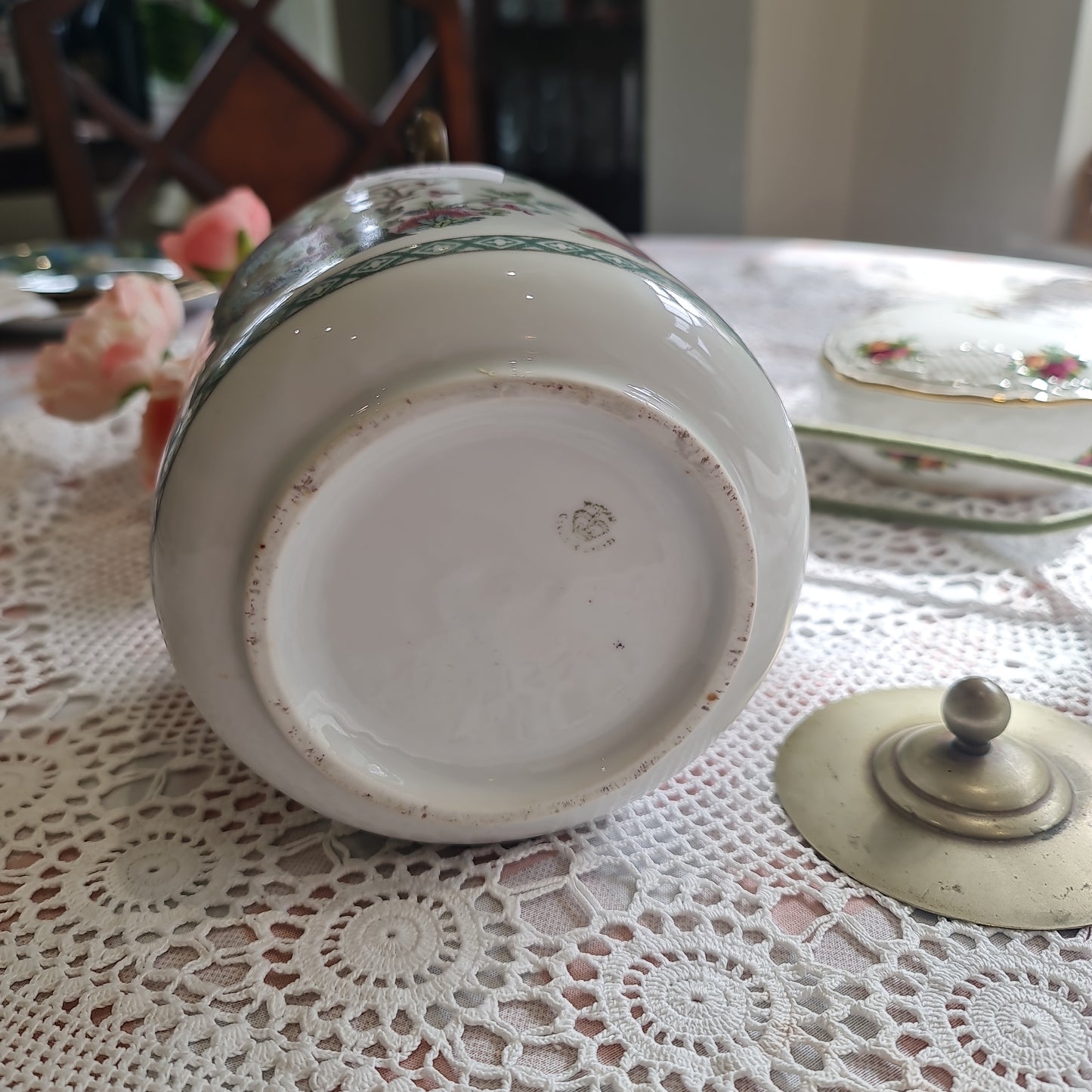 Rare 19th century biscuit barrel with Indian tree transfer print