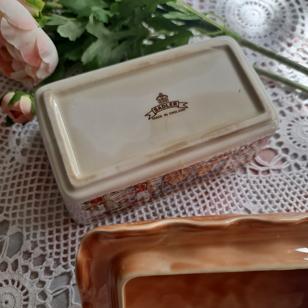 Sadler cottage butter dish - minor crazing on base