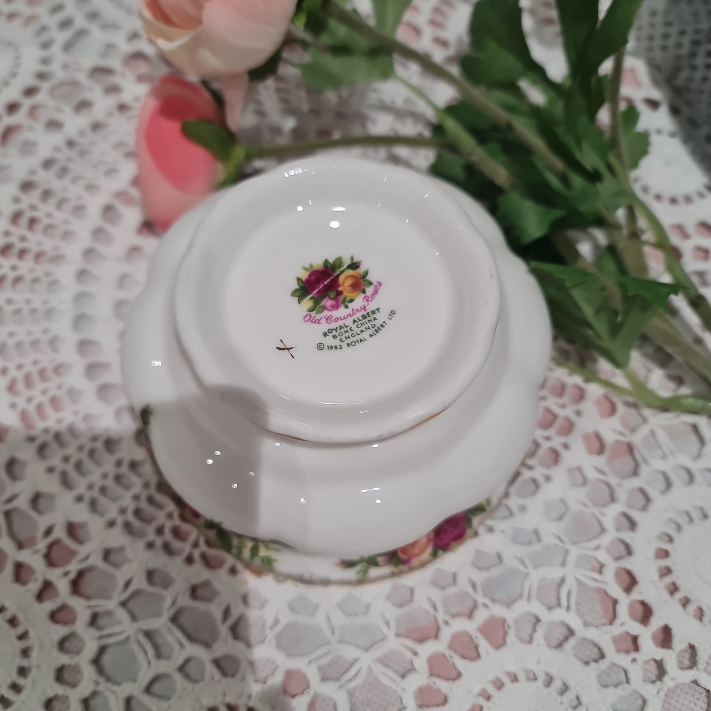 Royal Albert old country rose sugar bowl