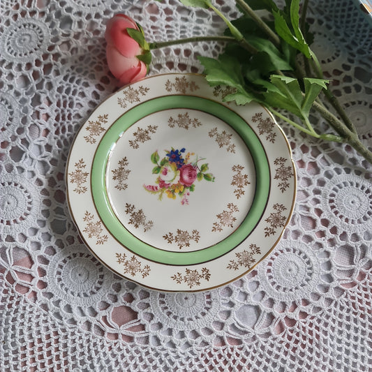 Beautiful vintage fine bone china  desert plate