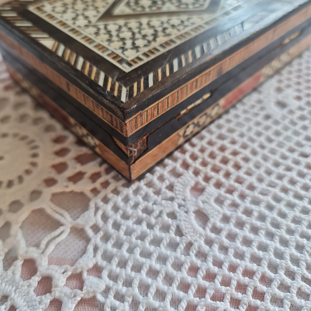 Beautiful jewellery box with mother of pearl inlaid