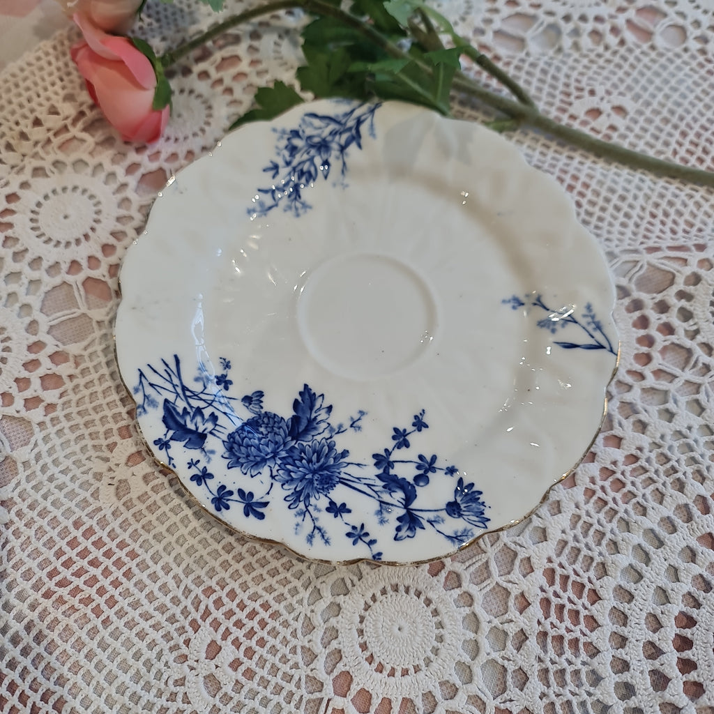 Rare 19th Century Blue chrysanthemum 19 cm plate - Likely Coalport