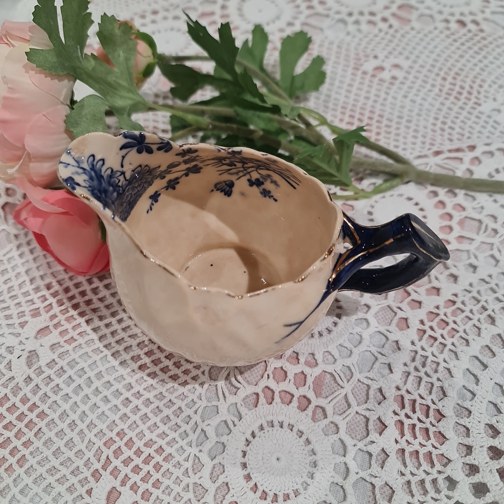 19th Century blue chrysanthemum milk jug -likely Coalport