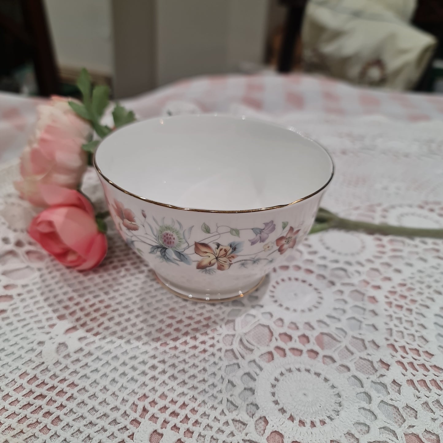 Vintage Duchess fine bone china sugar bowl