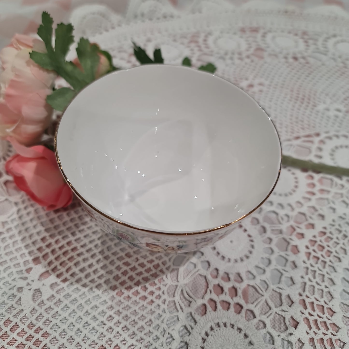 Vintage Duchess fine bone china sugar bowl