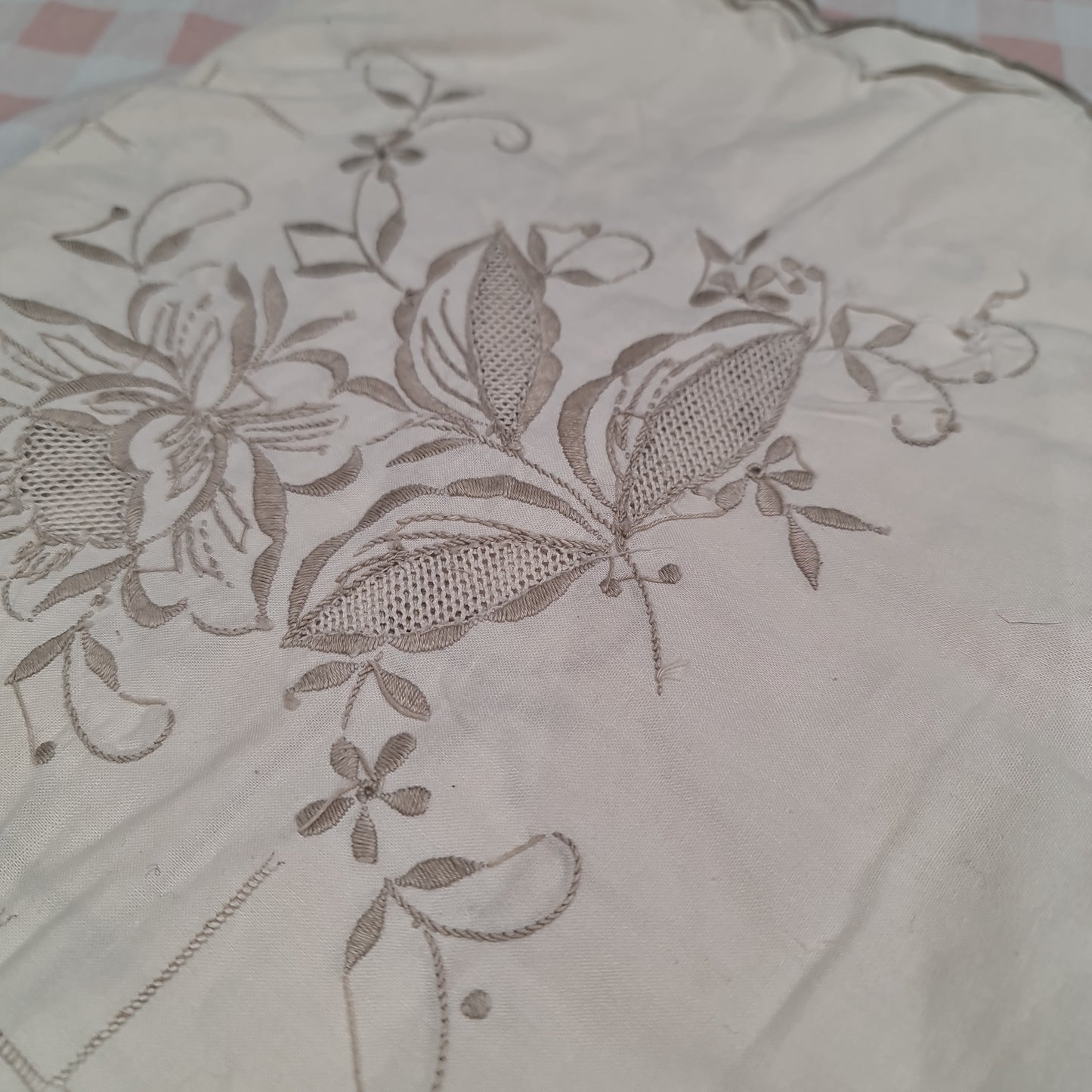 Lovely vintage Embroidery big bed spread