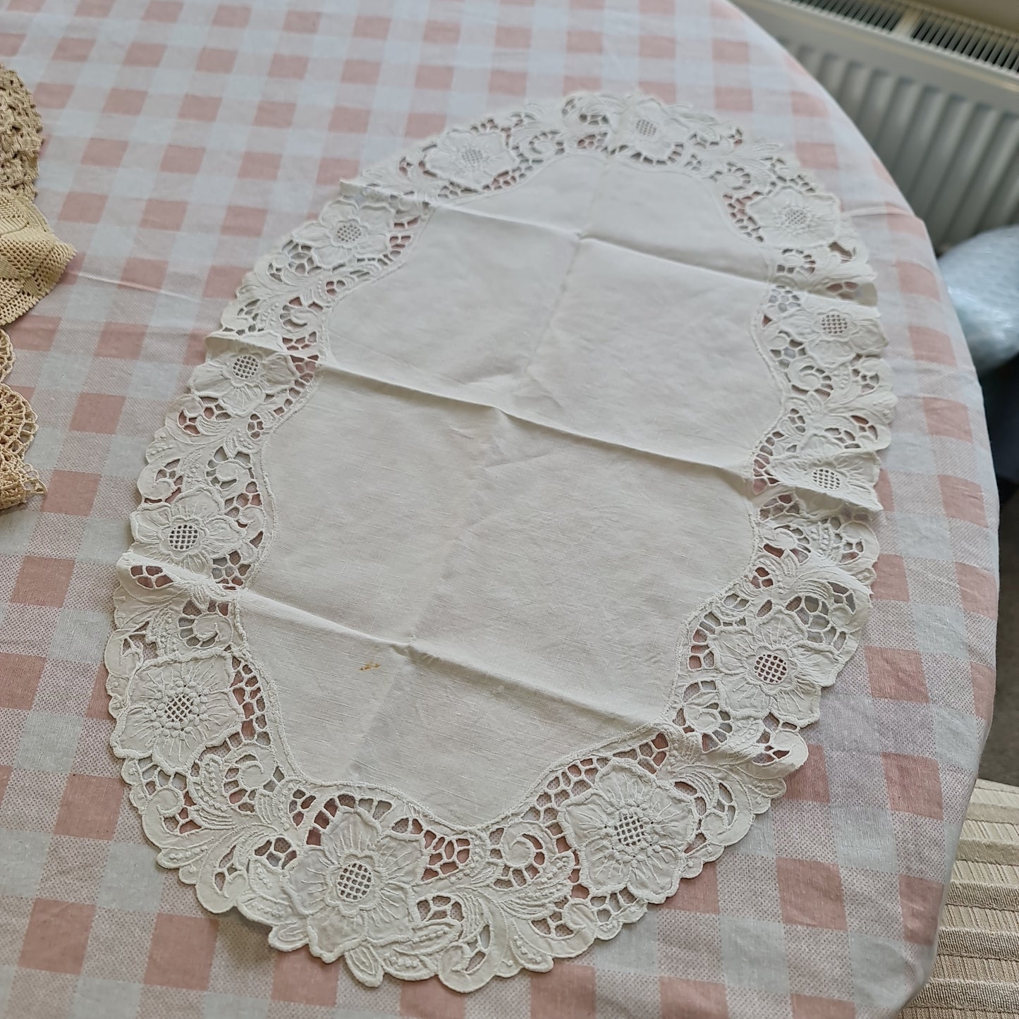 Vintage linen lace mat