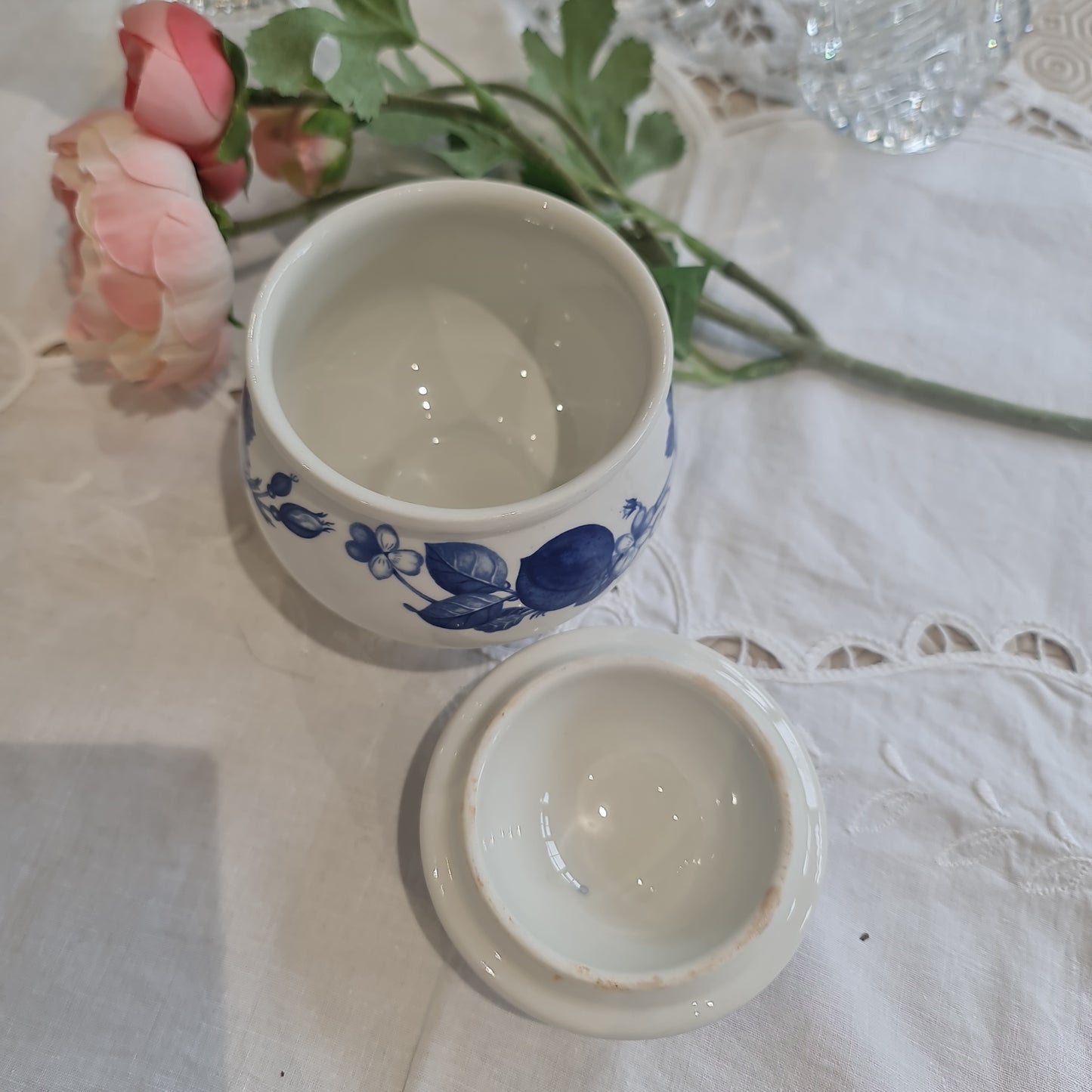 Portmeirion canister with lid