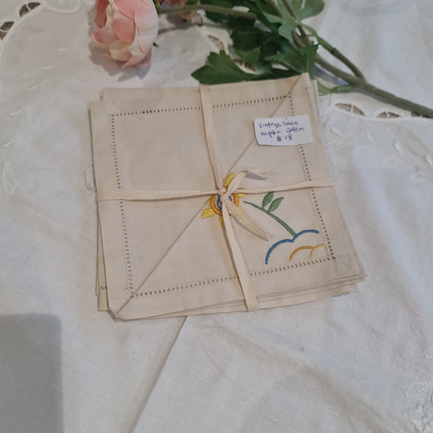 Vintage linen napkin - new not use - set of 3