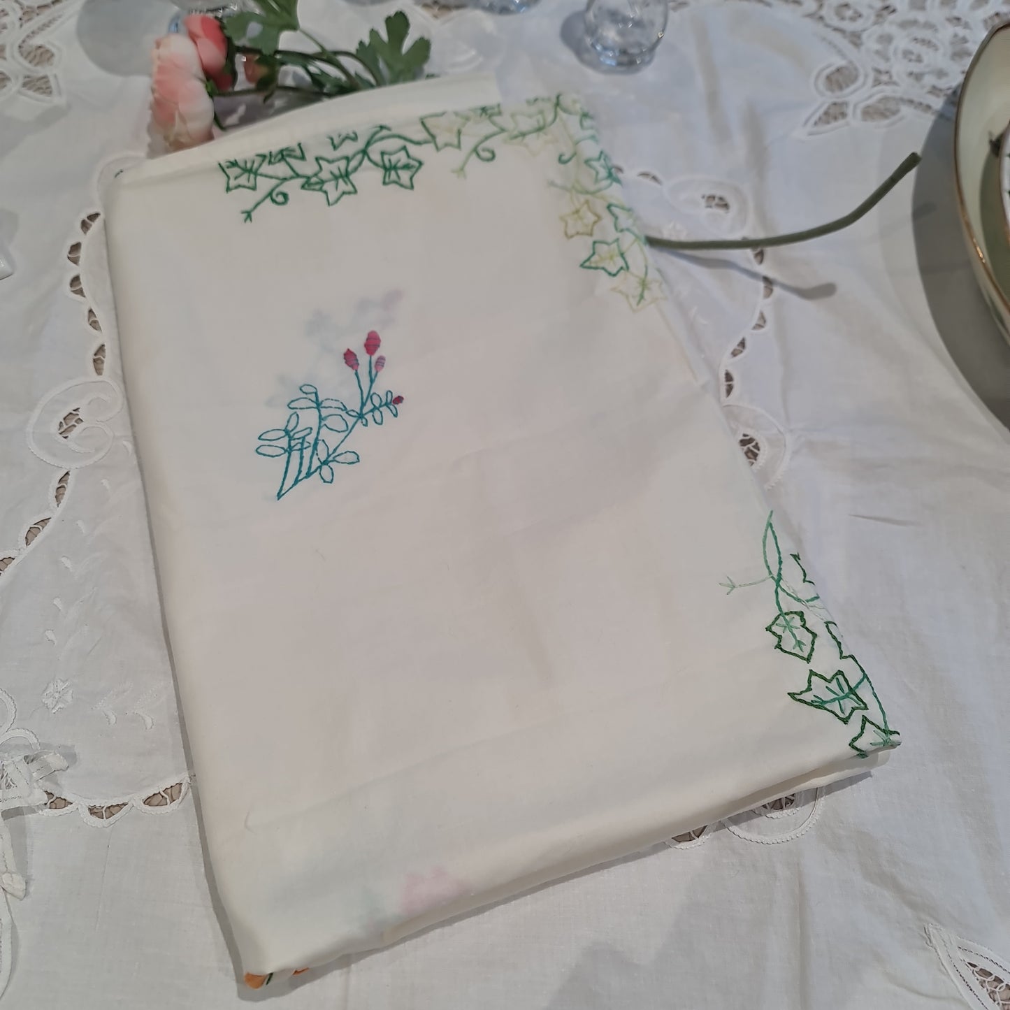 Vintage Tablecloths Handmade , embroidery , linen