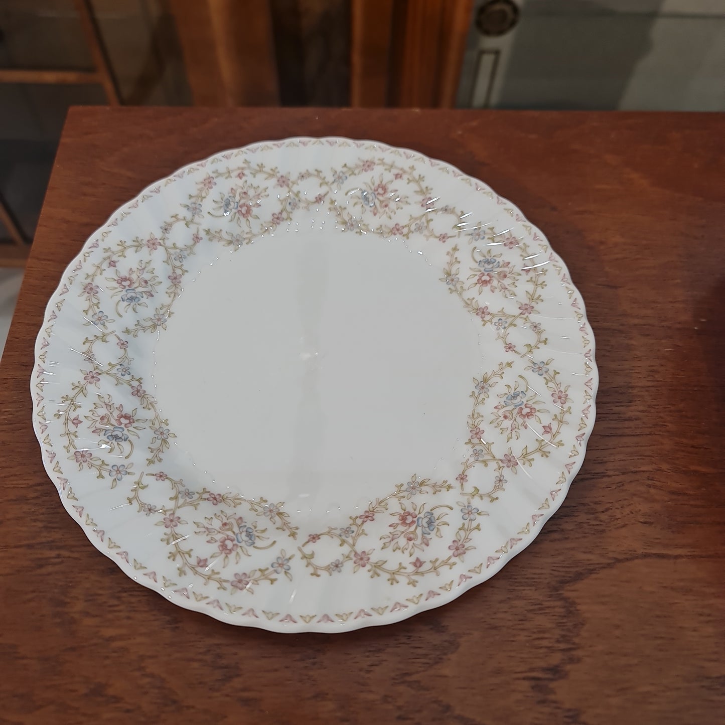 Wedgwood Ophelia 20 cm plate