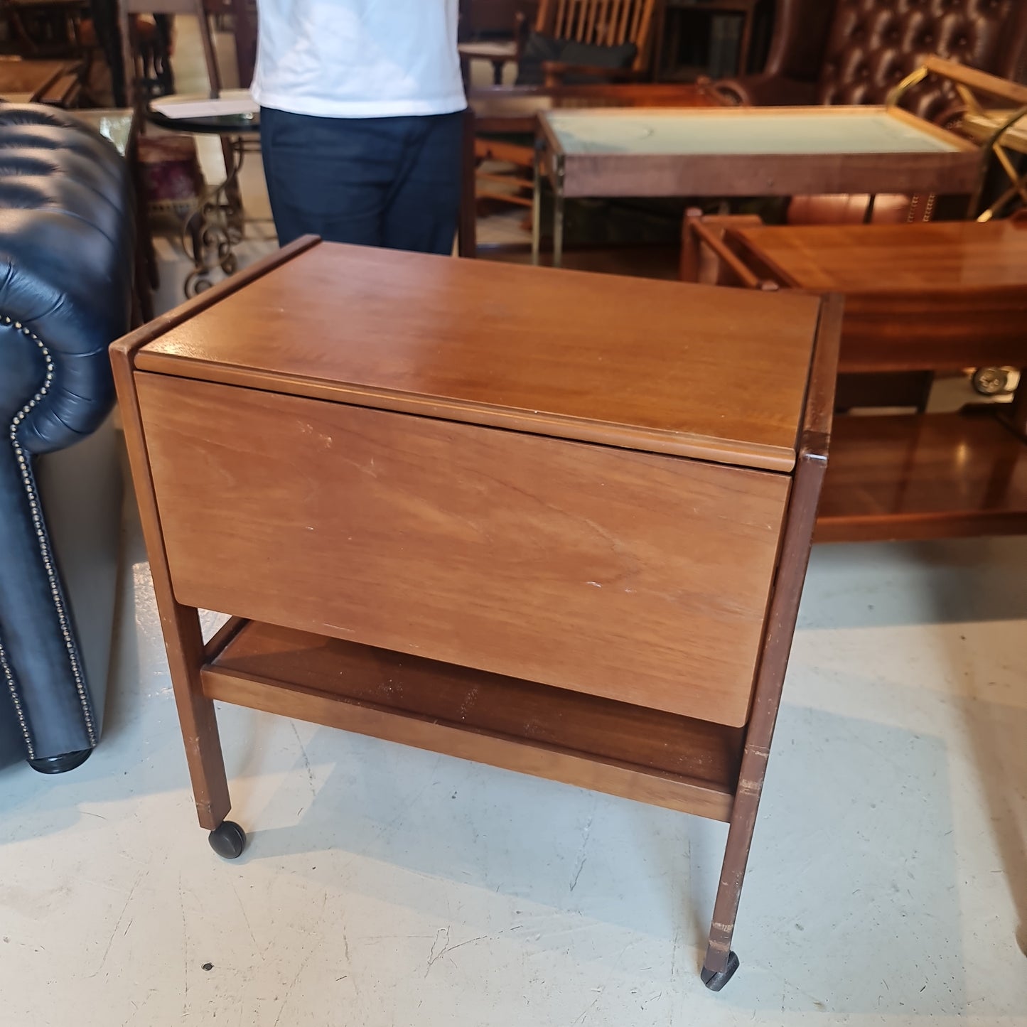 Mid century teak wood trolley /bar cart