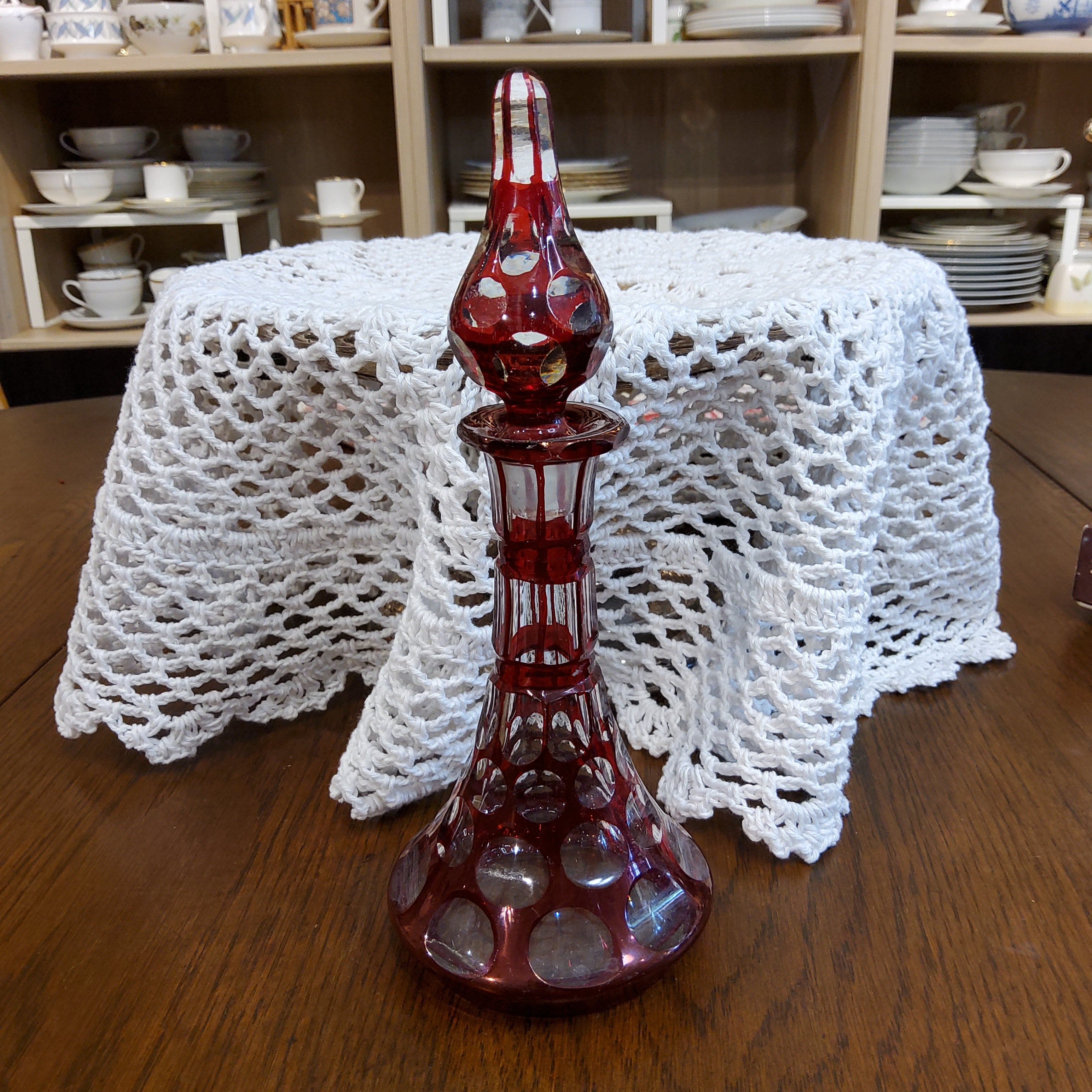 Ruby Red Vintage Art Class