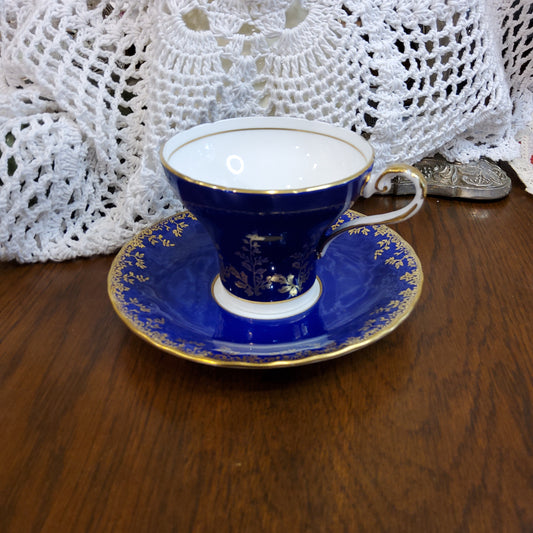 Aynsley Bone China Tea Cup & Saucer - Colbalt Blue with Gold Gilded Foliage