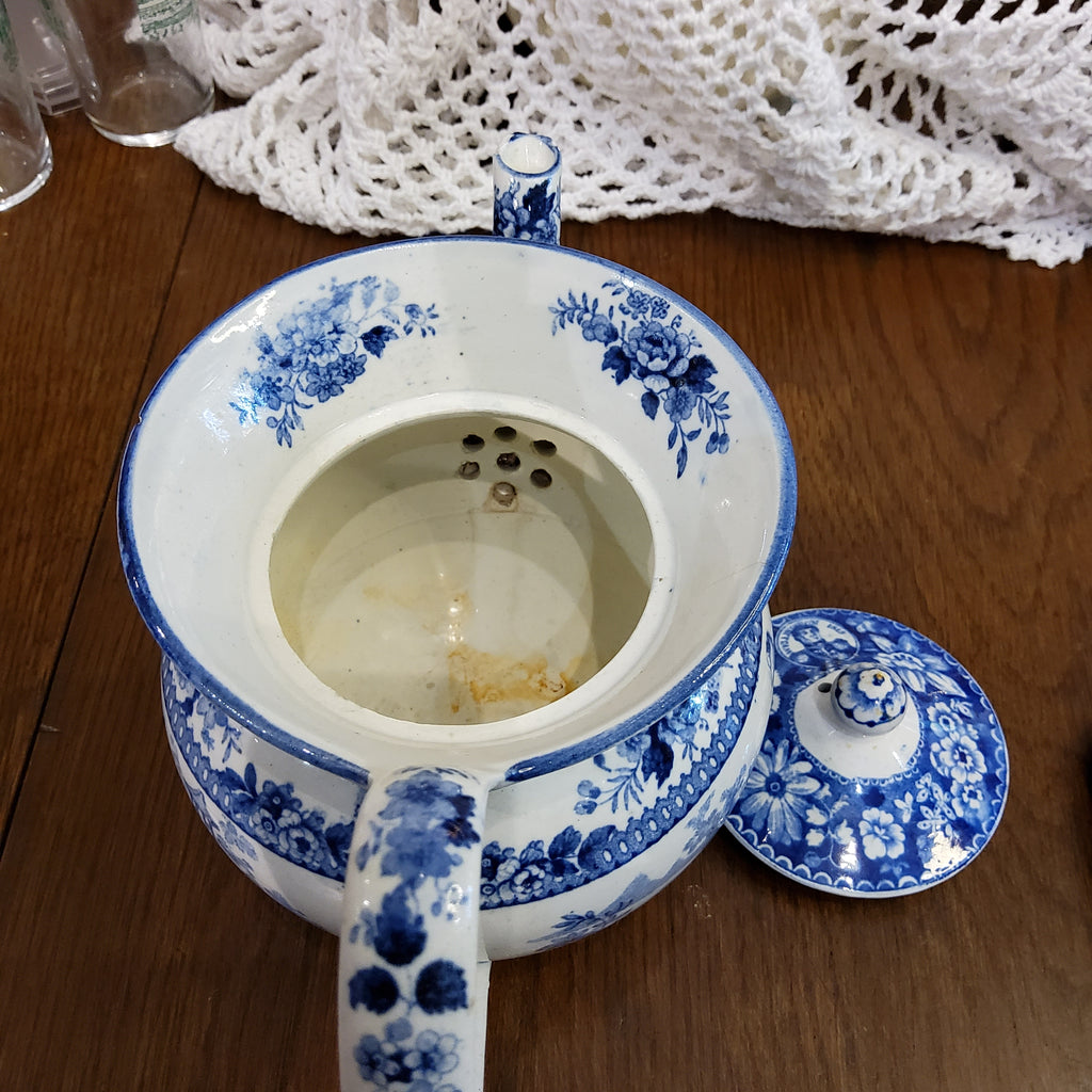 Antique 1850s Victorian Museum Quality Blue & White Earthenware Boat Shaped Teapot - Made in England