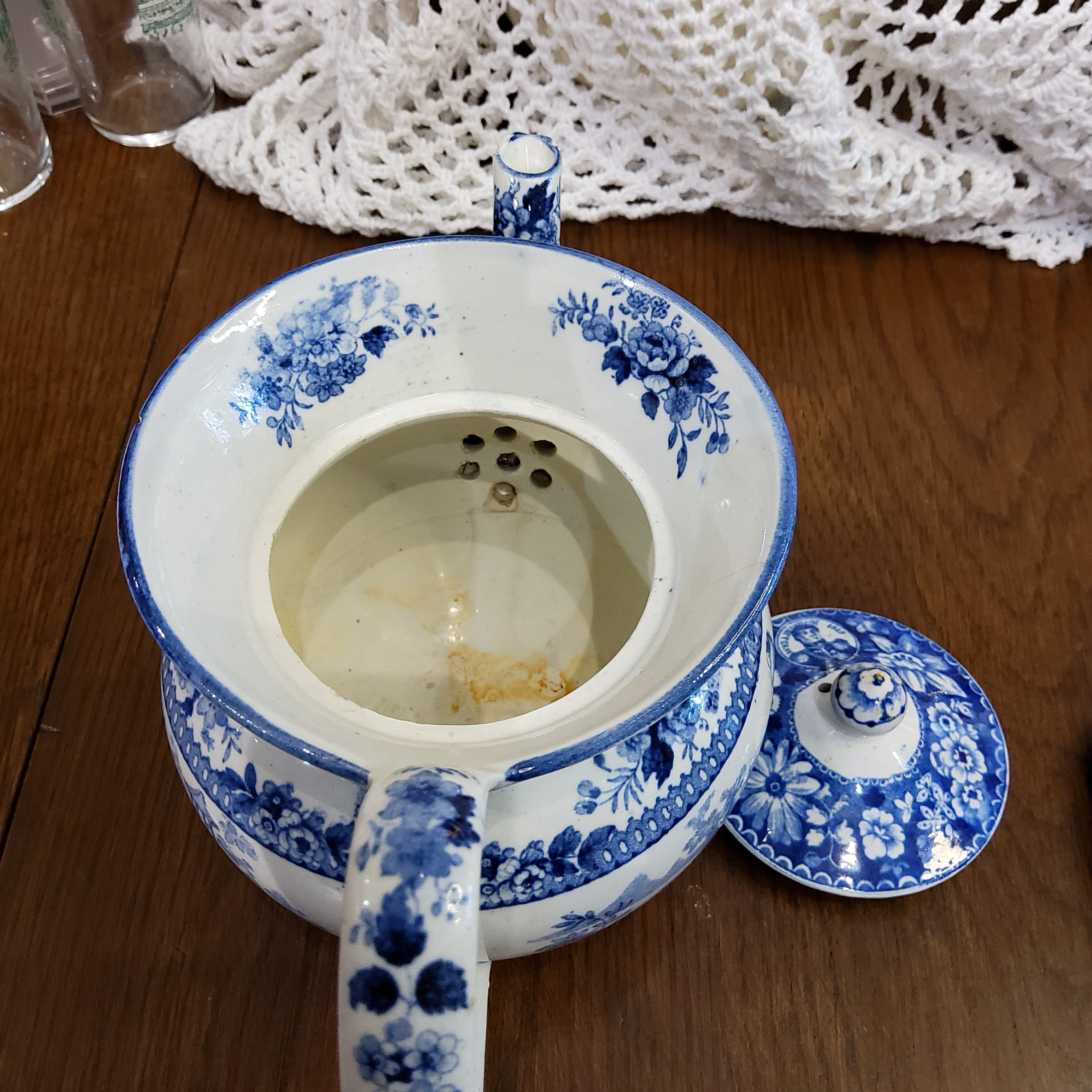 Antique 1850s Victorian Museum Quality Blue & White Earthenware Boat Shaped Teapot - Made in England