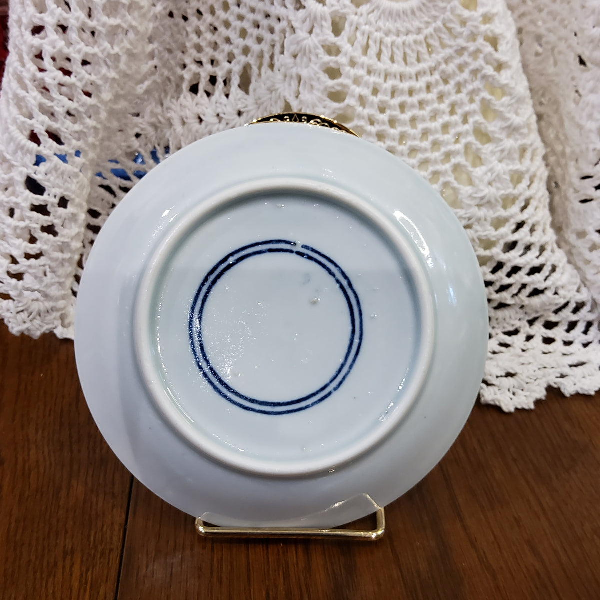 Blue & White Oriented Bowl - Double Circle base Mark