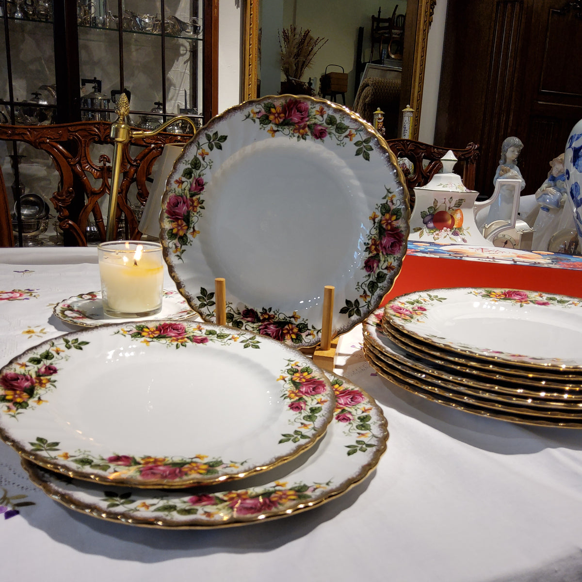 Washington Pottery English Rose Breakfast Plate (Hanley England)