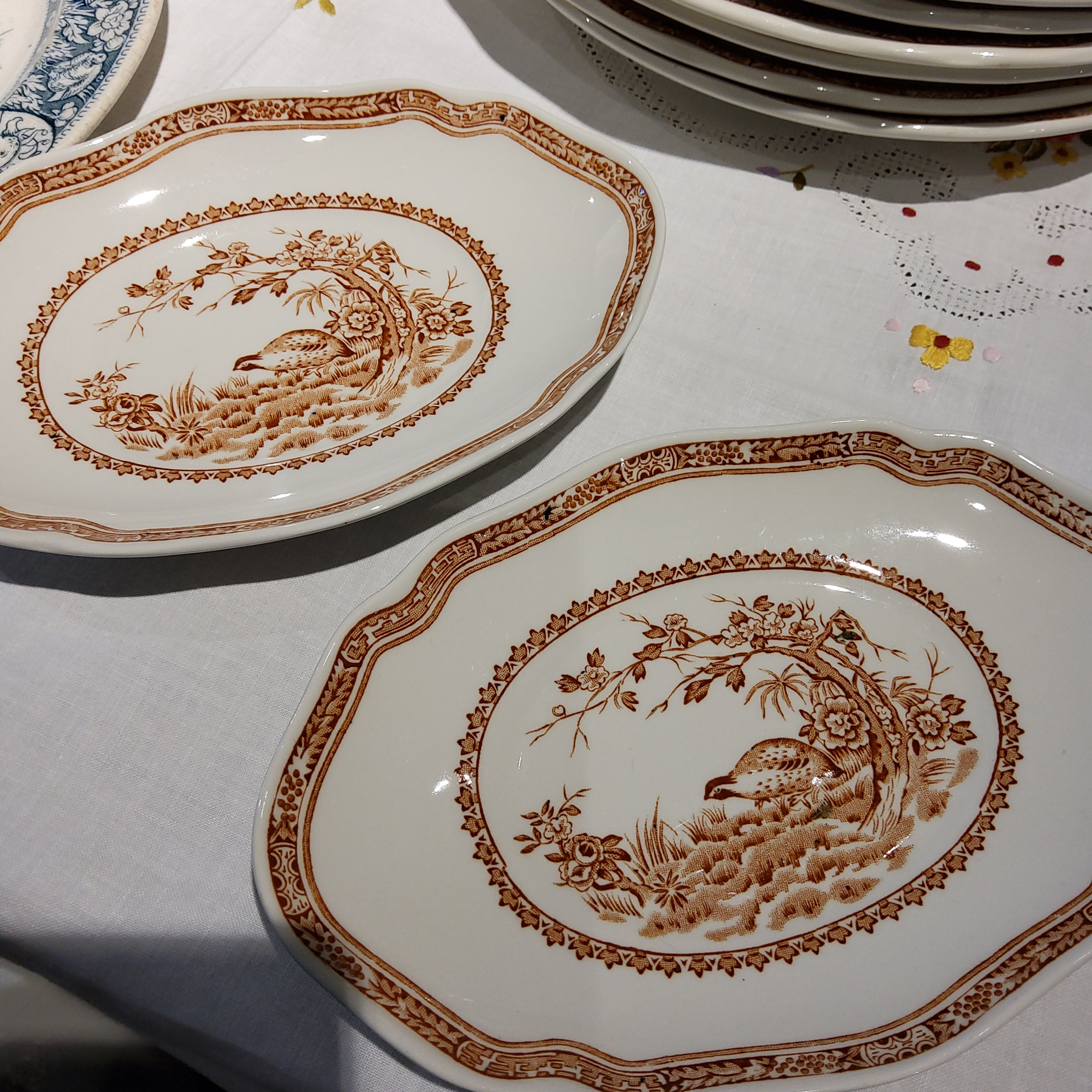 Mason Quail Oval shape platter (L 19cm x H 13cm)