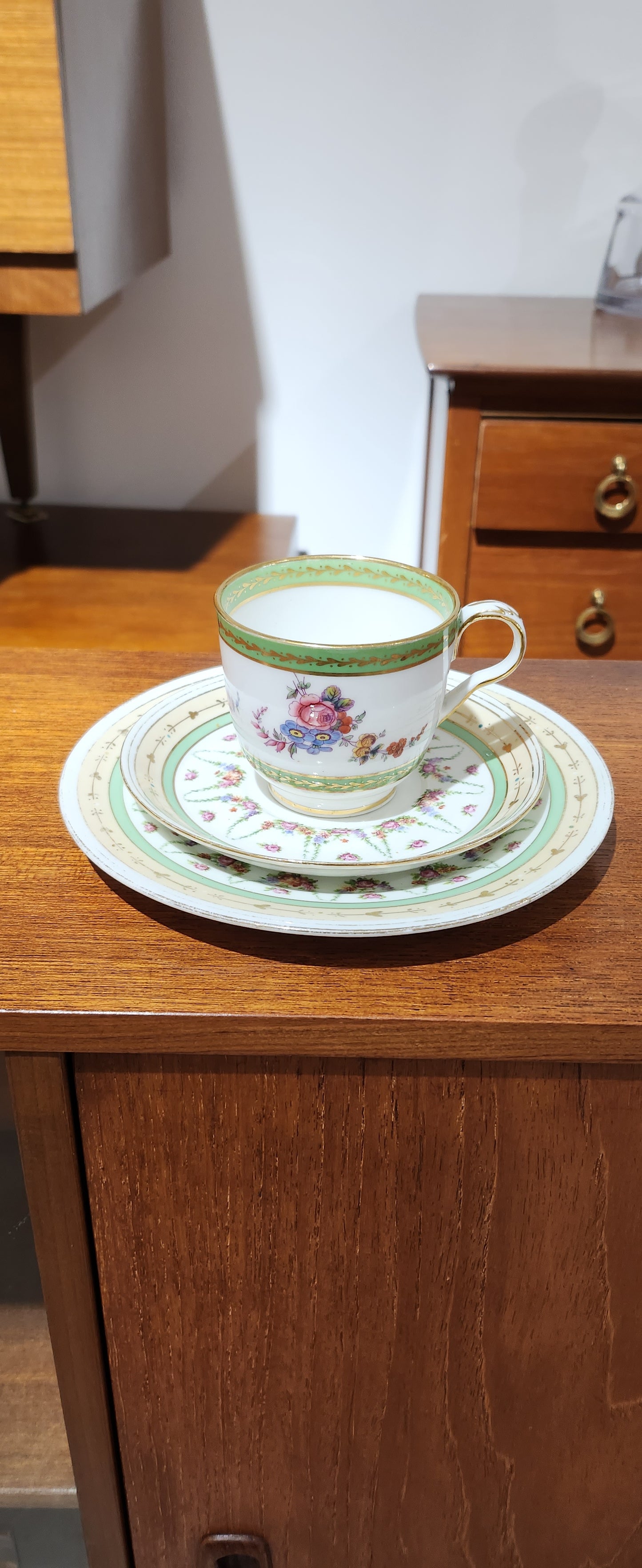 Victorian green tea set