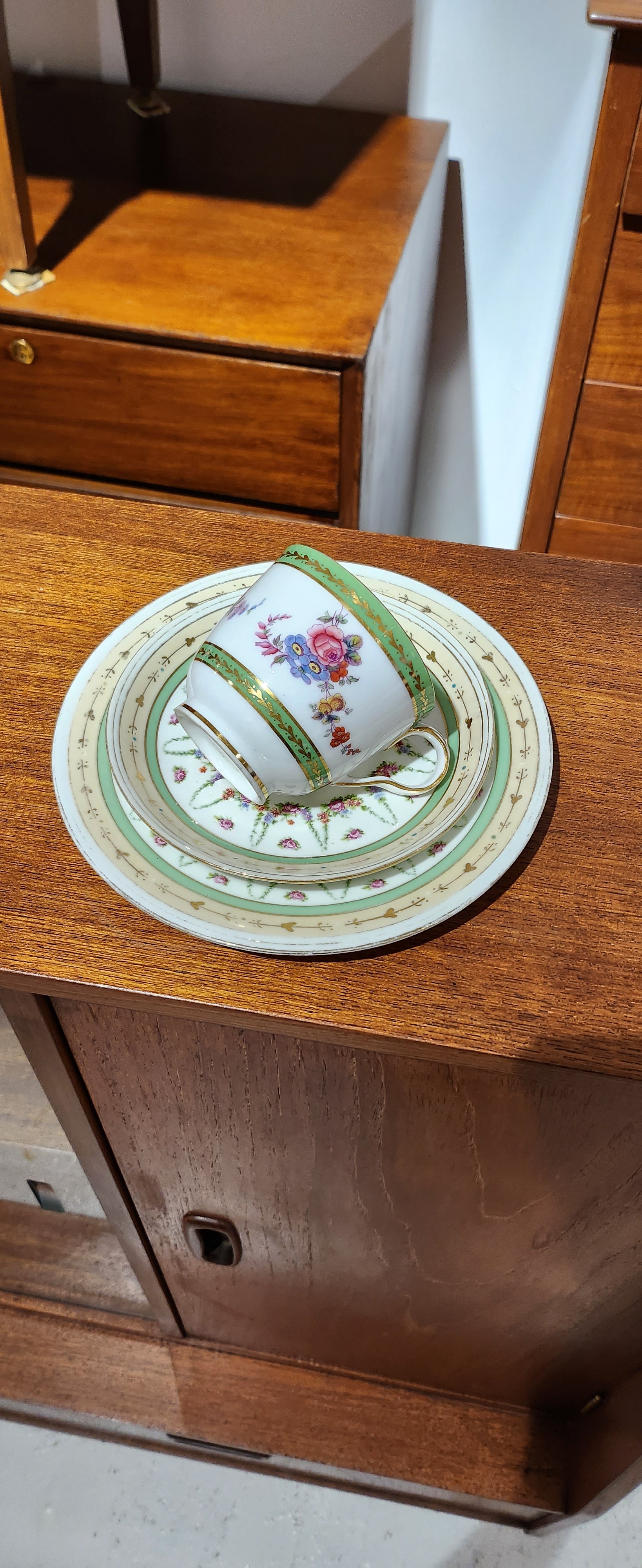 Victorian green tea set