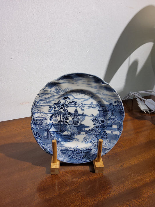 Enchanted Garden Blue by JOHNSON BROTHERS Bread & Butter plate