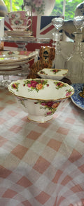 Royal Albert old country Rose Bowl