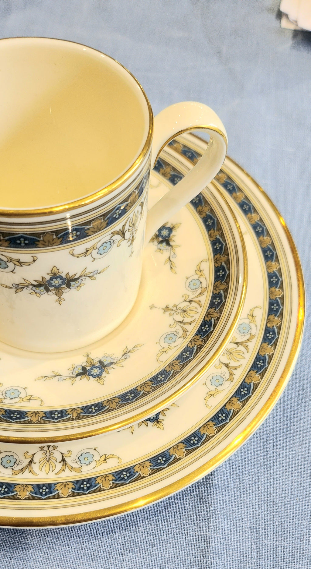 Gorgeous Minton Grasmere Coffee set