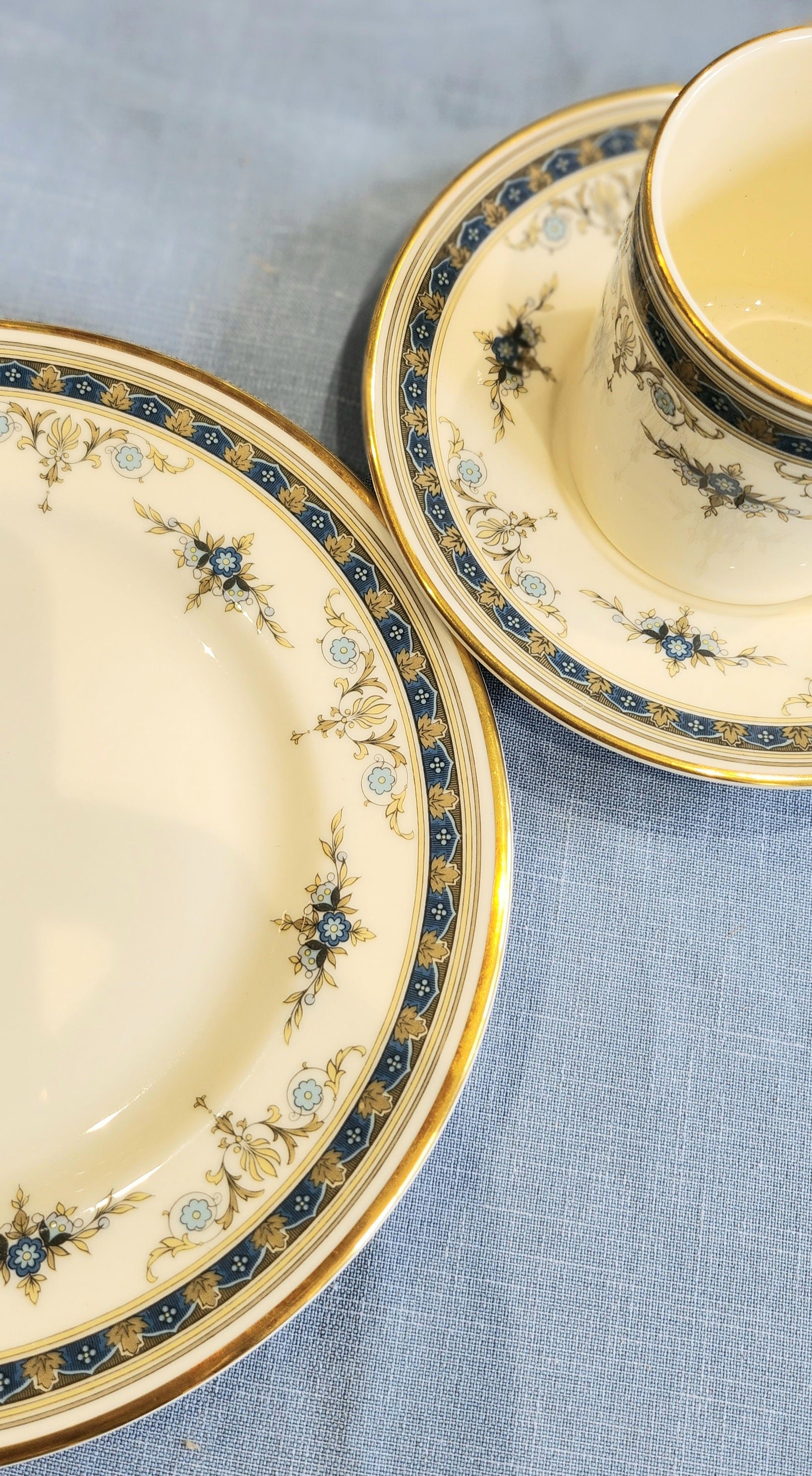 Gorgeous Minton Grasmere Coffee set