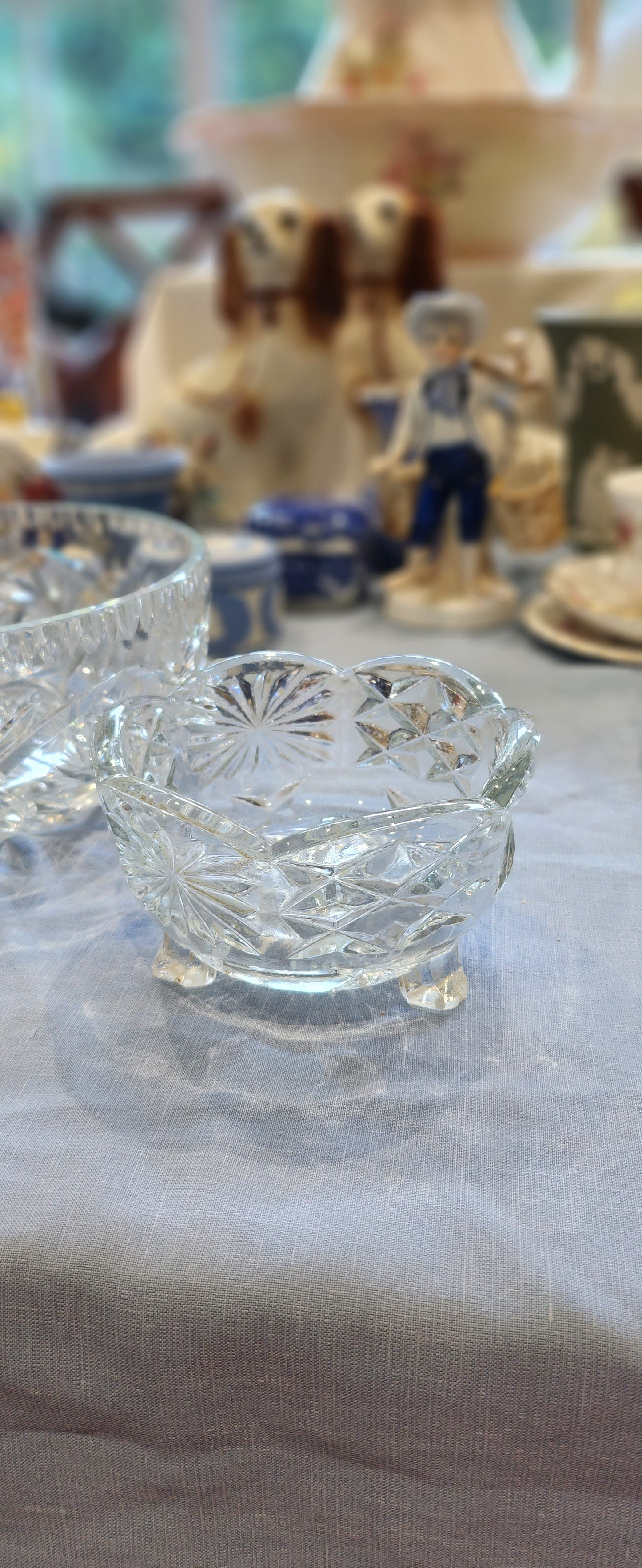 Vintage quality glass bowl with foot