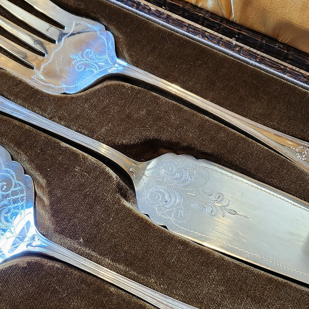 Vintage silver plated cake , salad serving cutlery