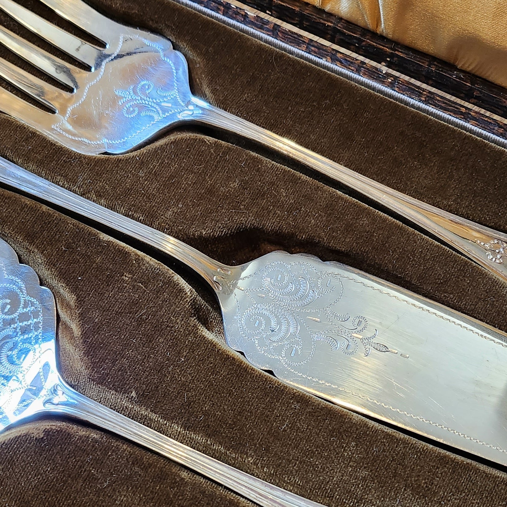 Vintage silver plated cake , salad serving cutlery