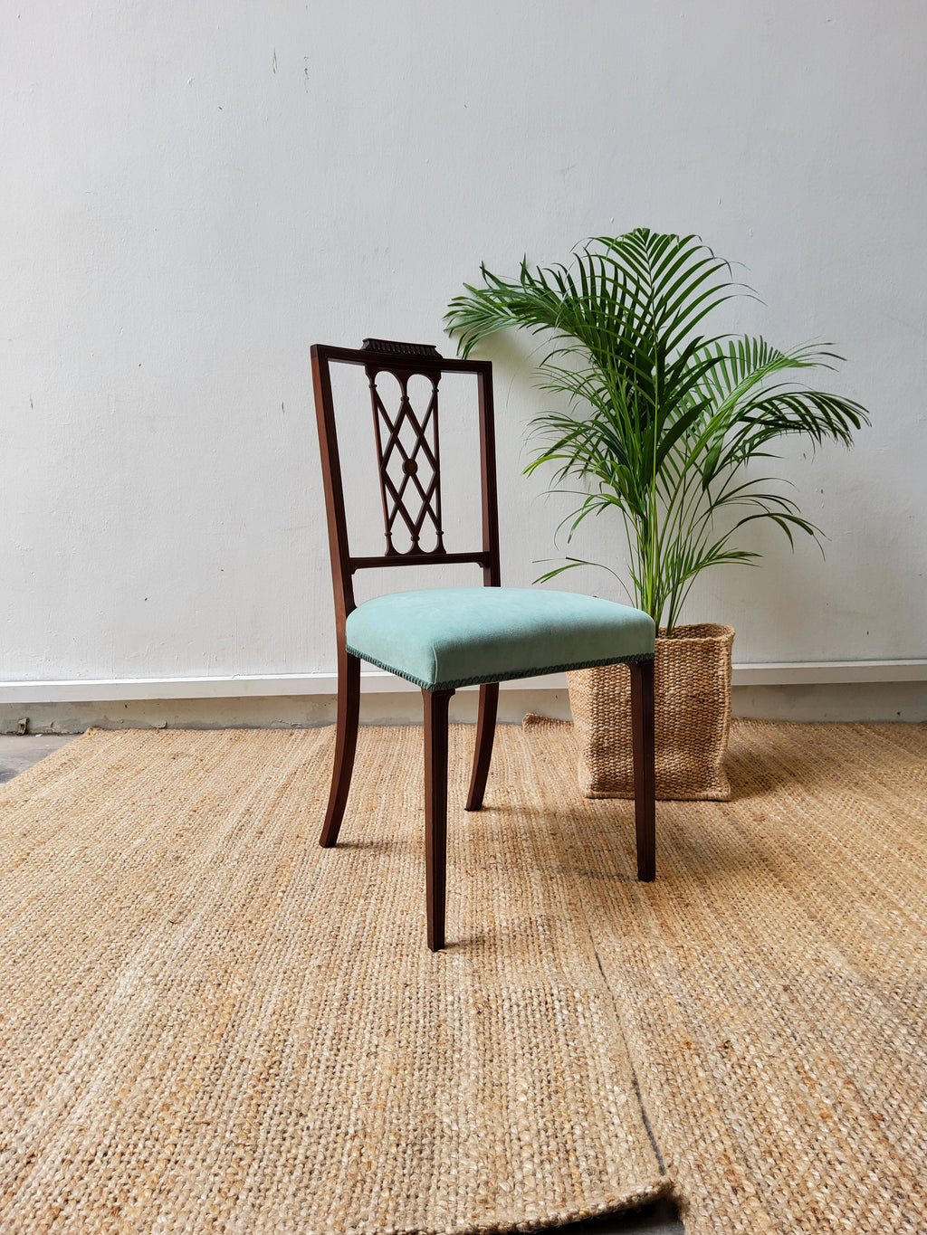 English Antique Inlaid Mahogany Chair
