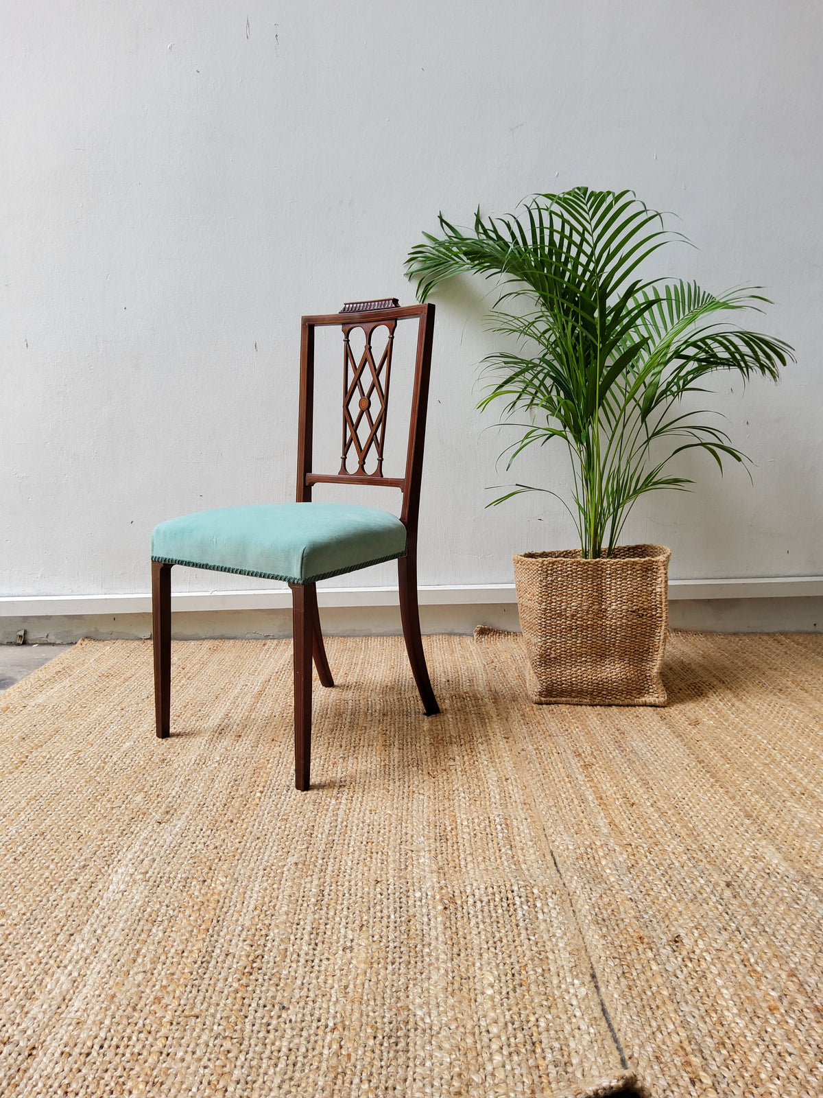 English Antique Inlaid Mahogany Chair