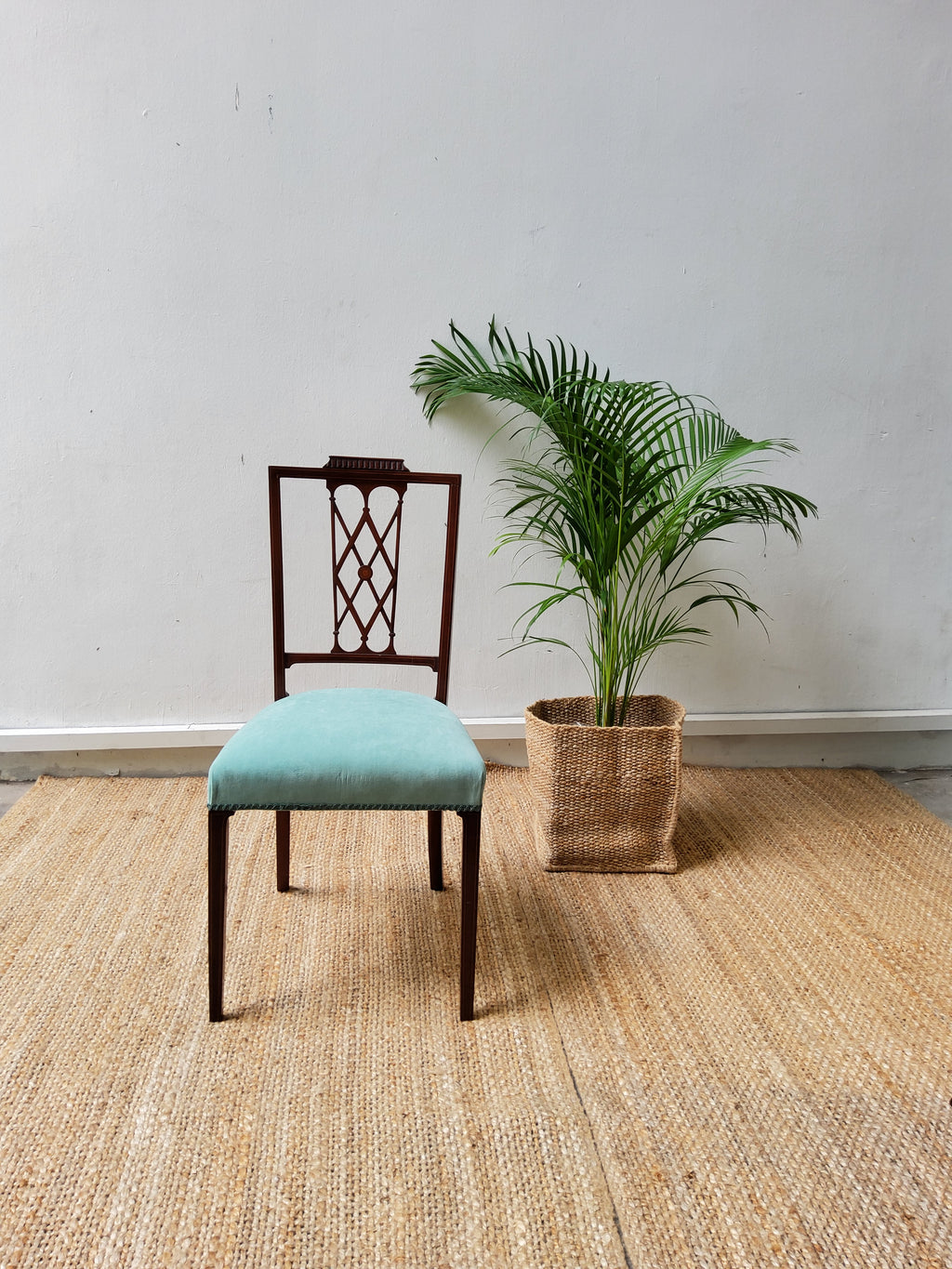 English Antique Inlaid Mahogany Chair