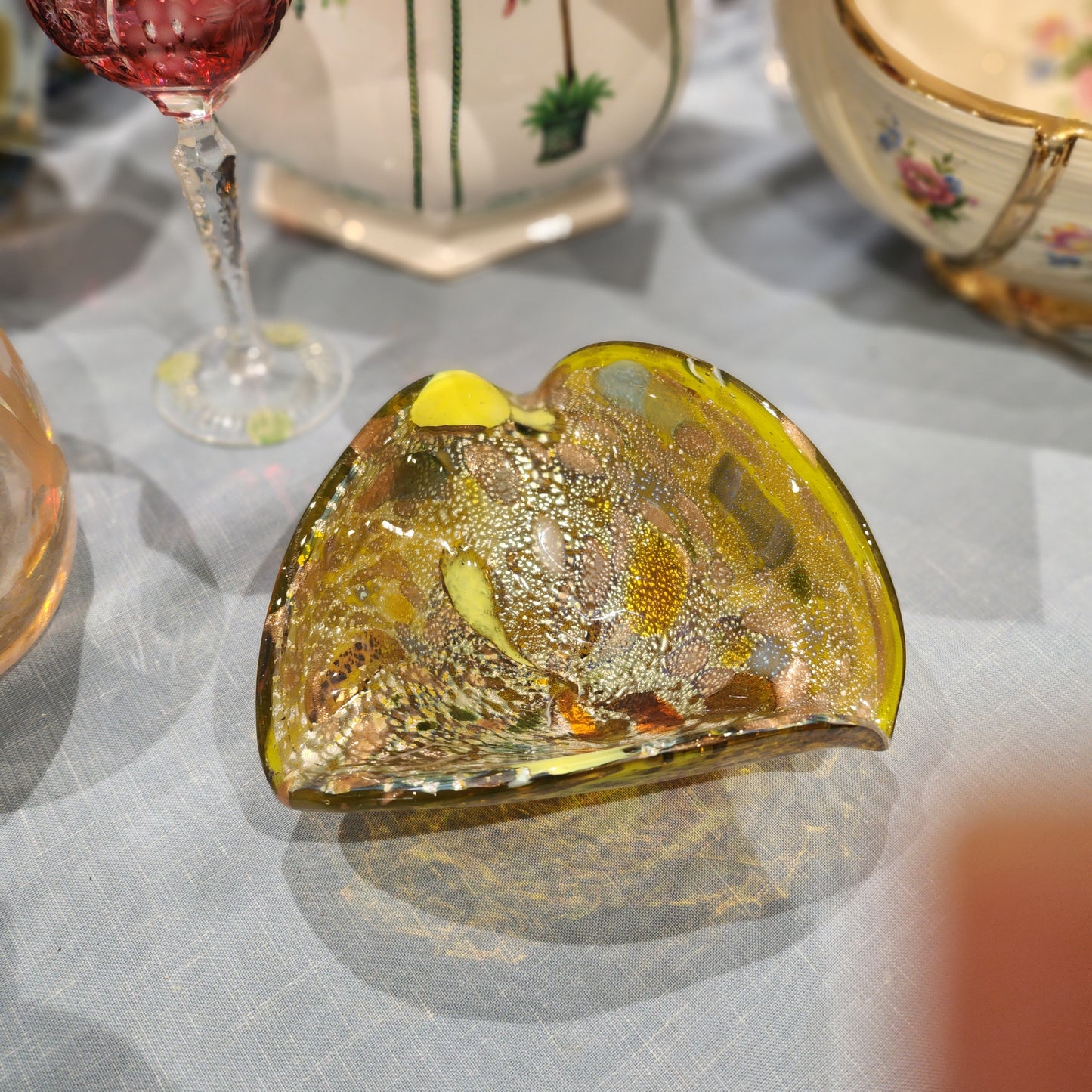 Midcentury Bowl Murano Glass by arte Vetraria  Avem Multicolor Italian Design, 1950s Gold