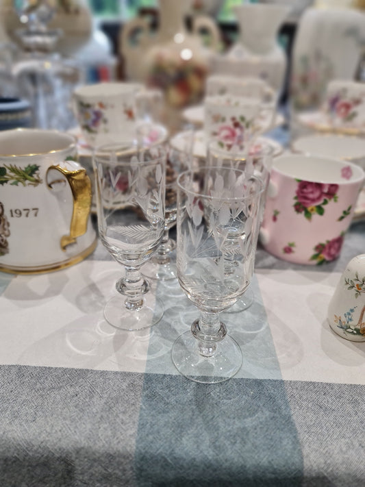 4 x vintage port wine glass with etching