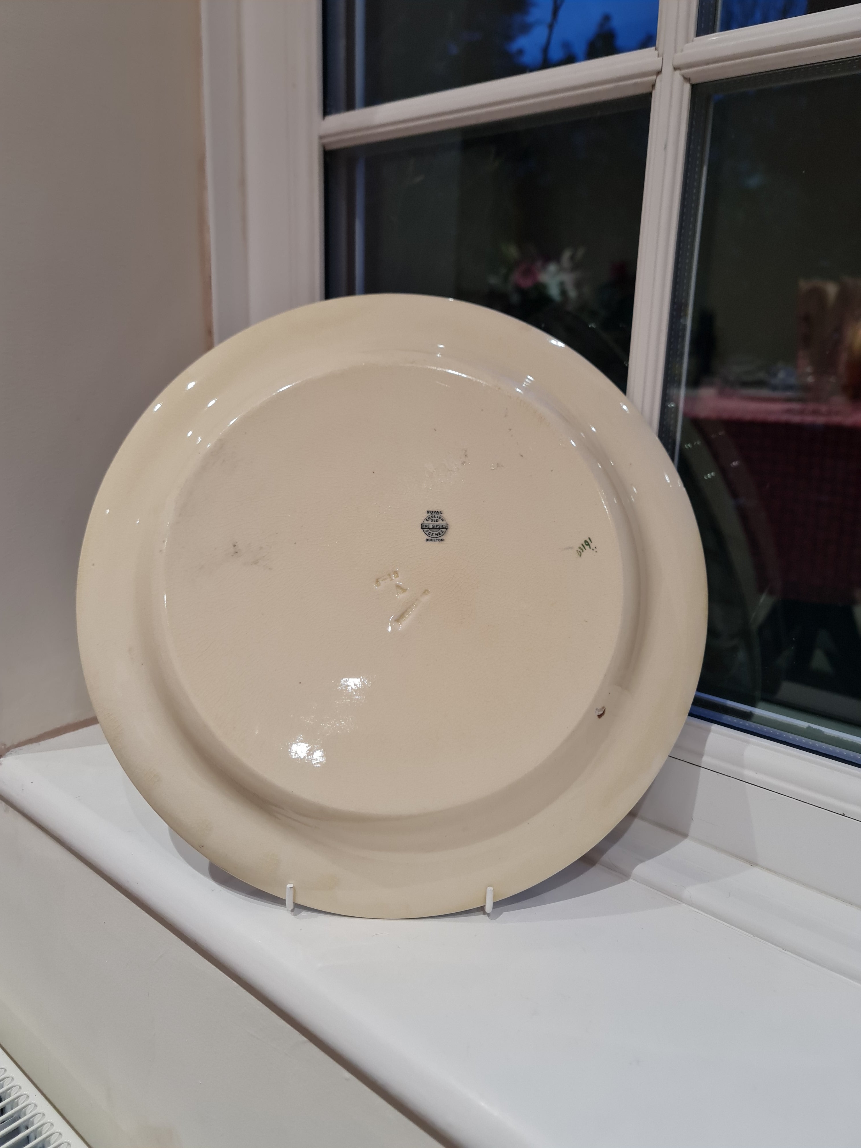 Rare 1930 Royal Doulton 33 cm plate