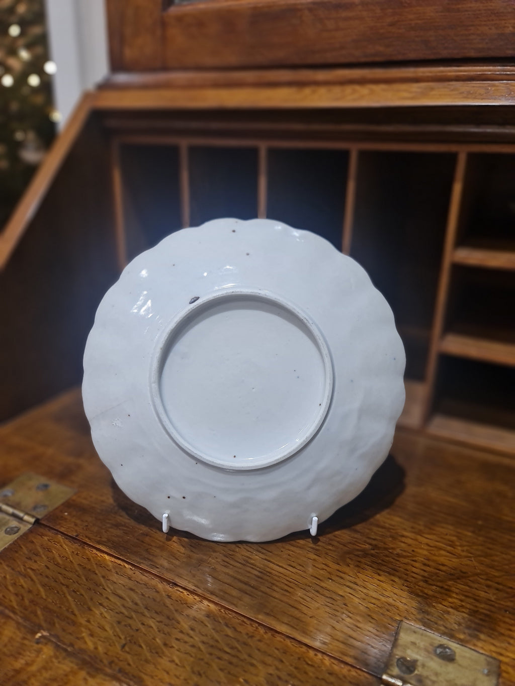 Japanese Imari plates, dishes and plaques