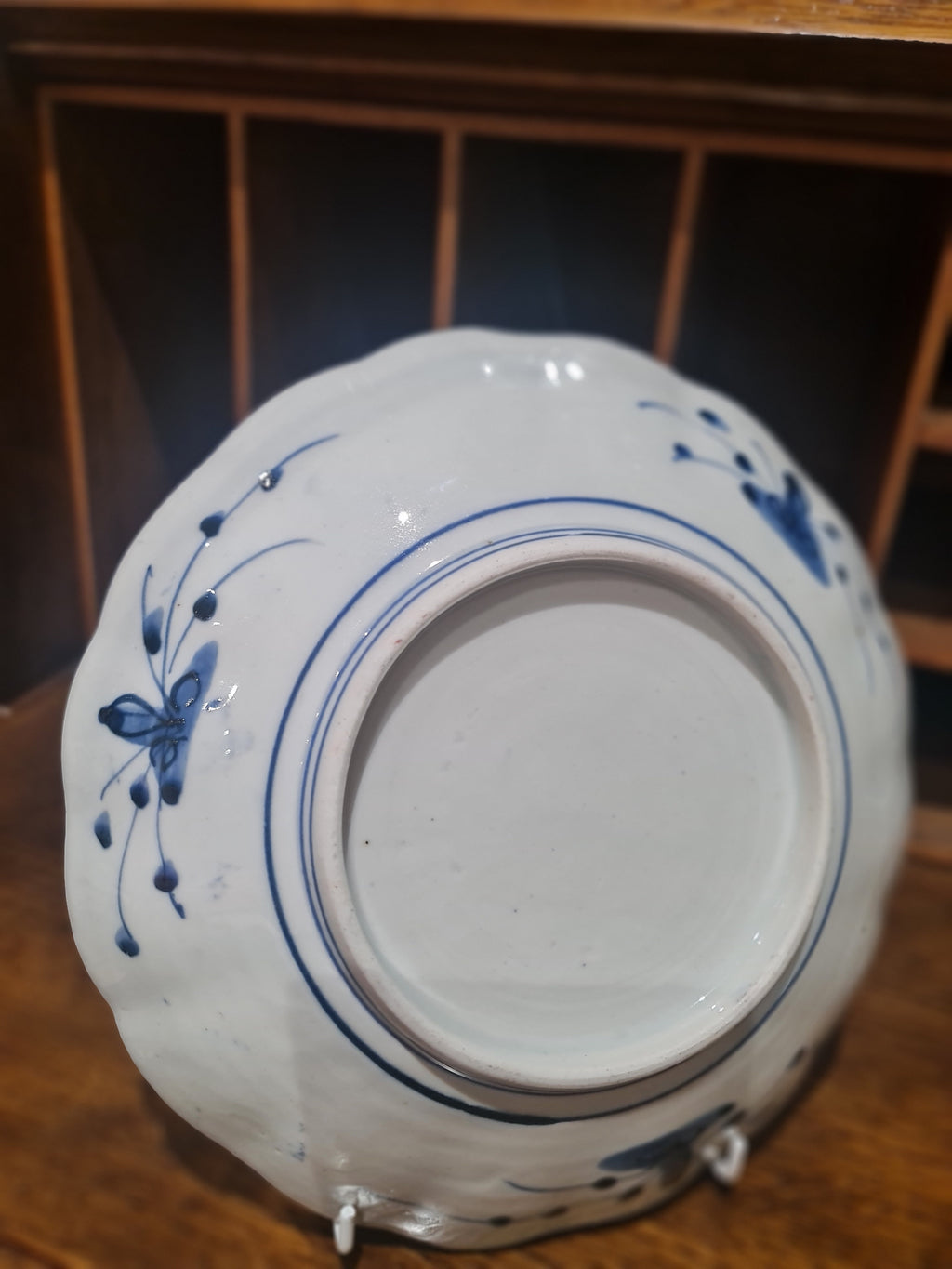 Japanese Imari plates, dishes and plaques