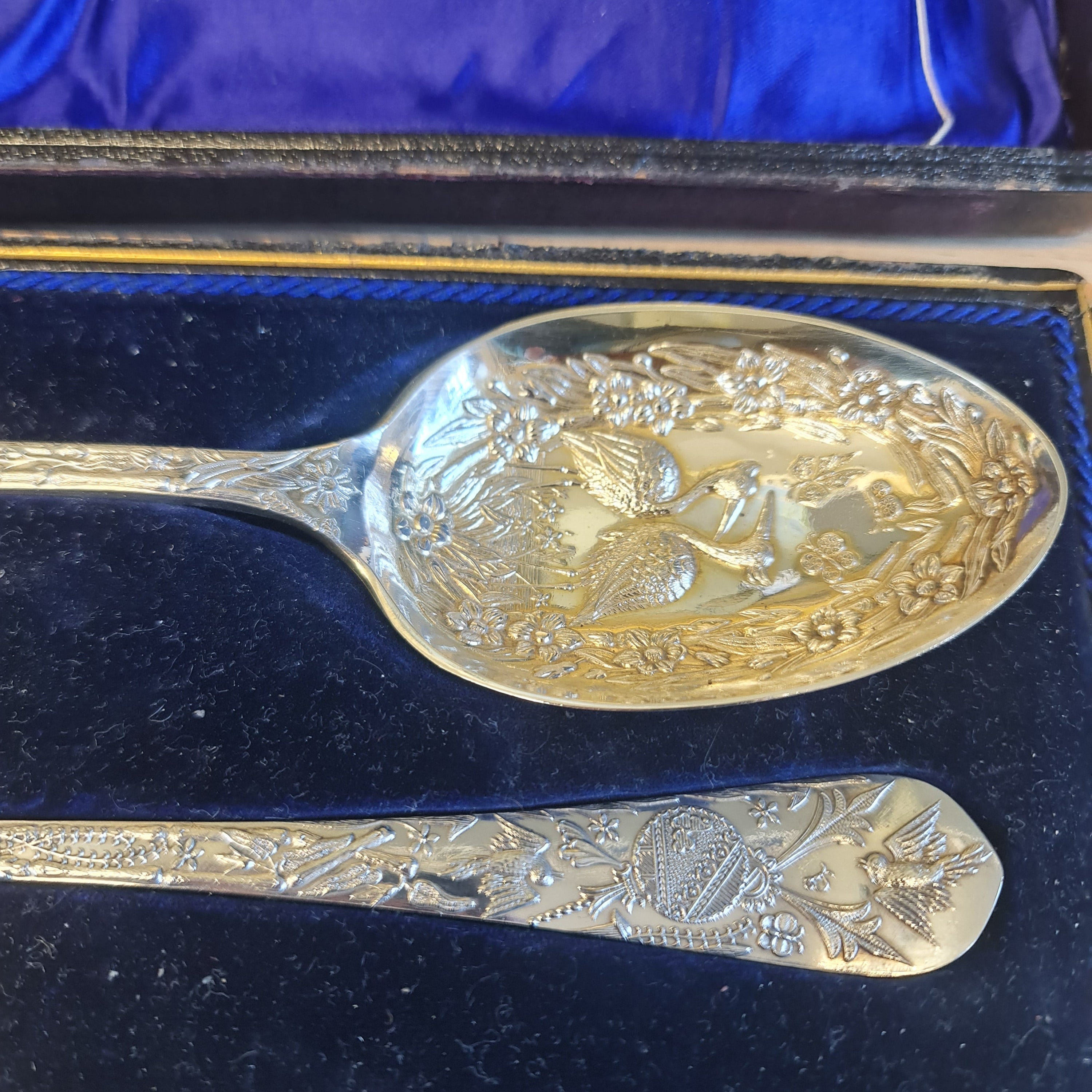 Fantastic and rare 19th century silver plated serving spoon a pair